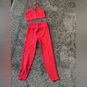 PINK Victoria's Secret Red Seamless Active Set